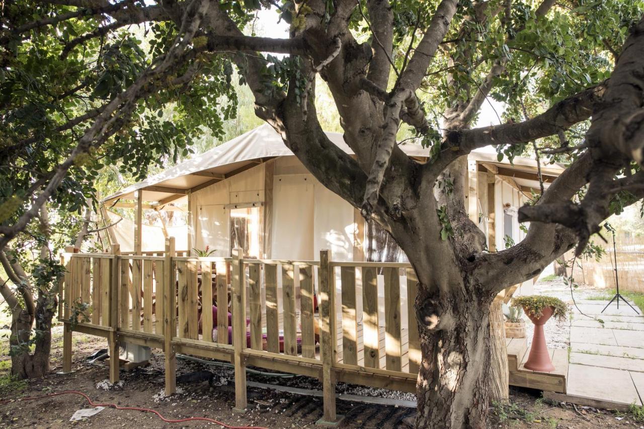 Ciriga Sicily Glamping Resort Санта Мария дел Фокало Екстериор снимка